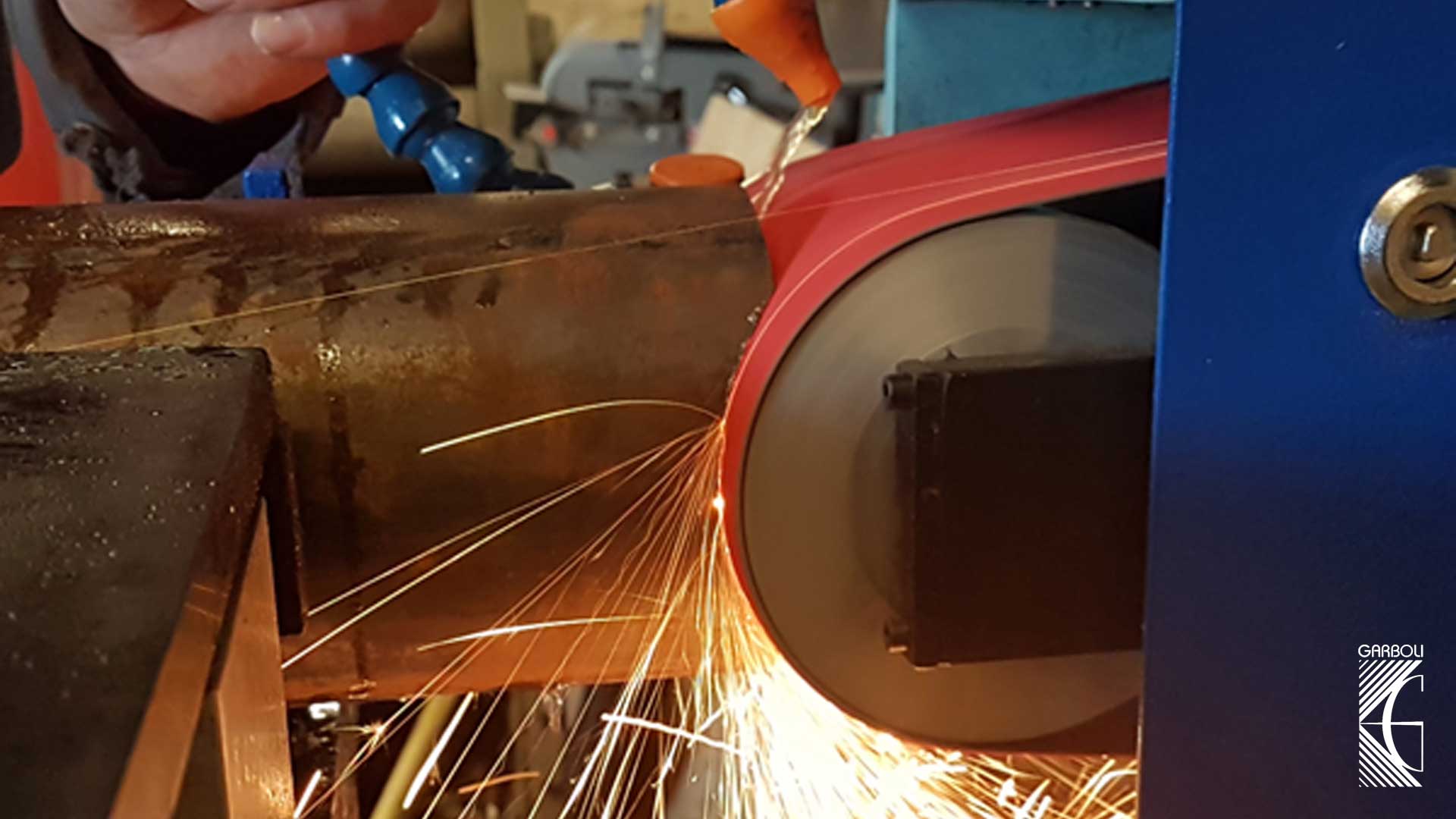NOK150 -  Abrasive Belt Tube Notcher with Centreless Option