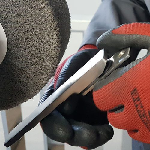 removing etch marks with Cibo FA unitised wheels